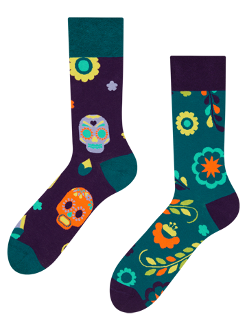 Regular Socks Skulls And Flowers