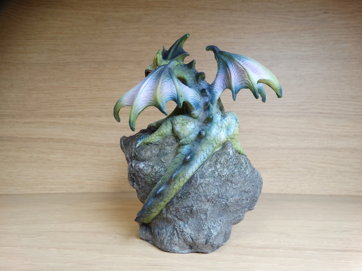Funny dragon on purple crystal - 15cm