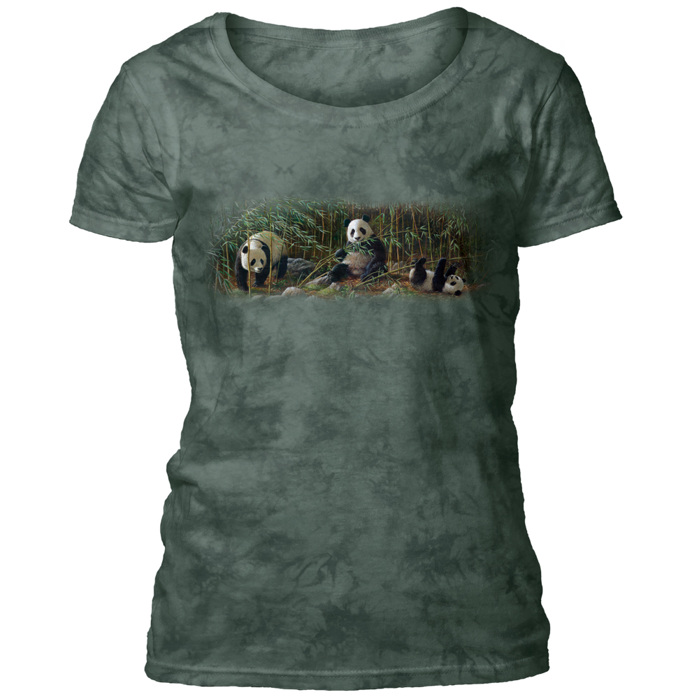 Three Pandas Women's Scoop T-shirt