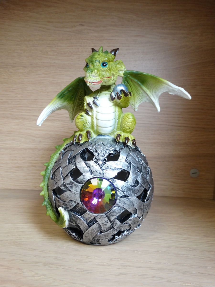 Green Dragon on Dragon Light Ball - C